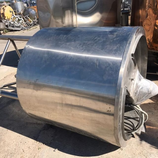 Емкость 850л с рубашкой инв.14490