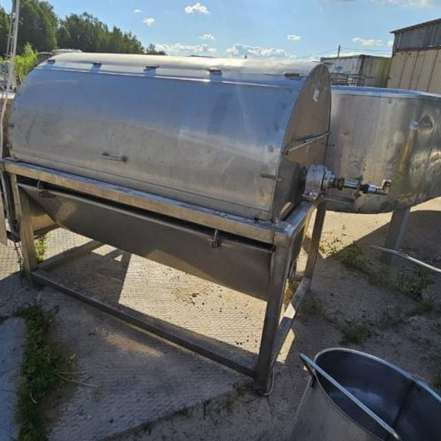 Охладитель творога УПТ с нерж рамой инв.11636