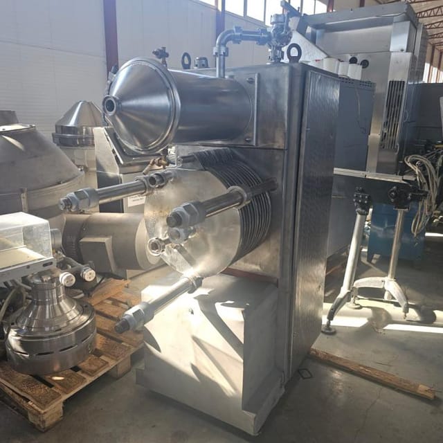 Маслообразователь Р3-ОУА-1000 инв 9702