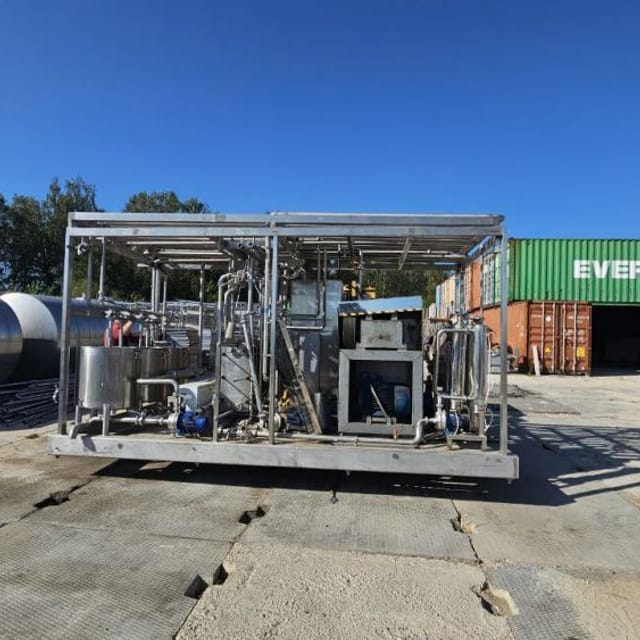 Линия пастеризации молока 2,5т инв.1690