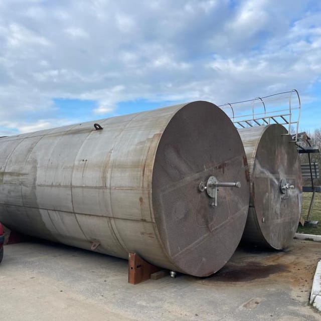 Емкость В2-ОХР