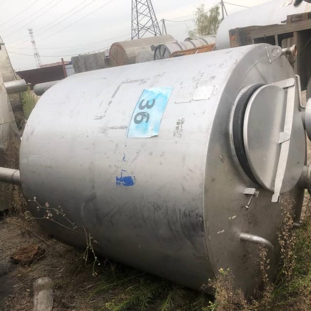 Емкость 2,2 куба инв.14677