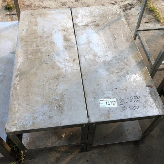 Стол, длина 1м инв.14717