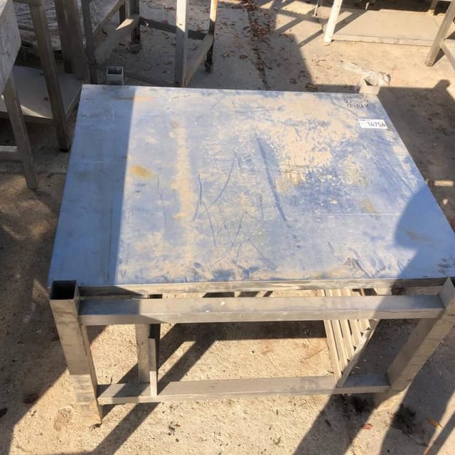 Стол, длина 1м инв.14754