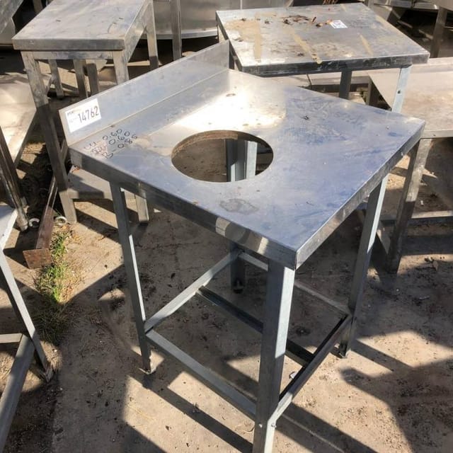 Стол, длина 0,6м инв.14762