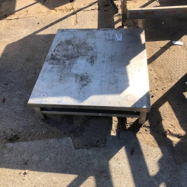 Стол, длина 0,84 инв.14772