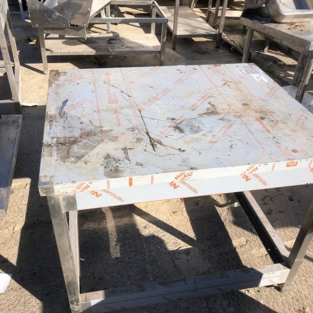 Стол, длина 1м инв.14775