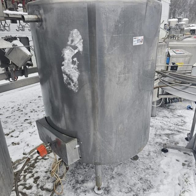 Емкость 500 л инв.11740