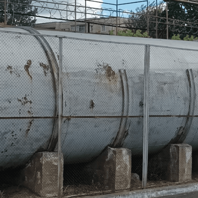 Емкости биметаллические, объем 50 куб.м.