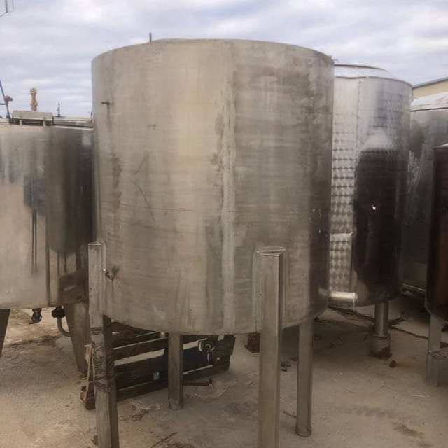 Емкость одностенная 1,5 куба инв.12550