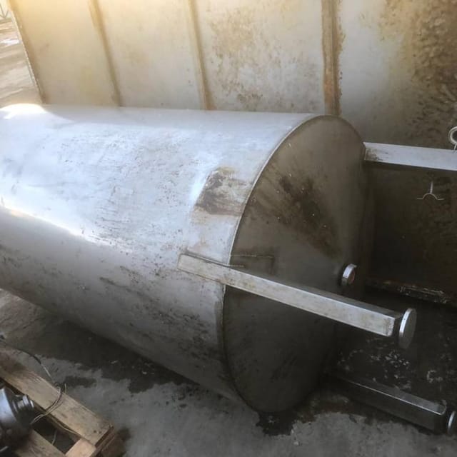 Емкость 1000л одностенная  инв.12571