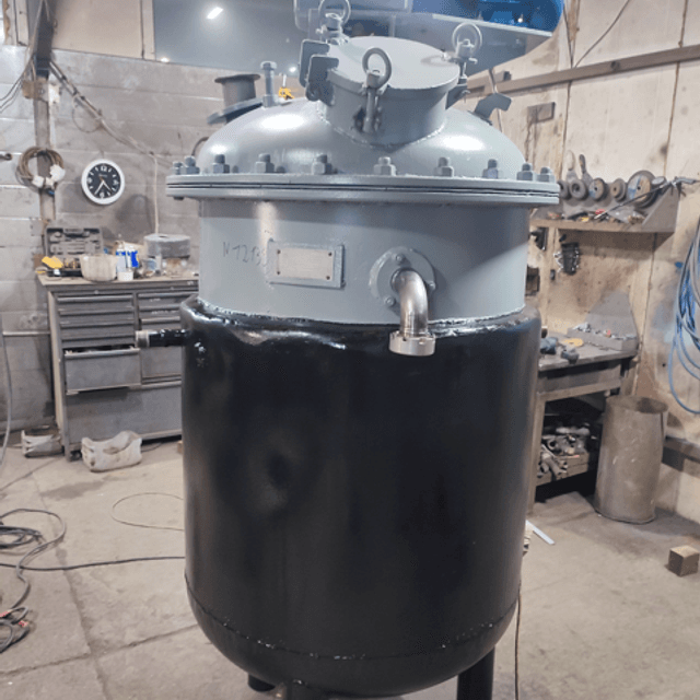 Реактор 600л нерж инв.12139