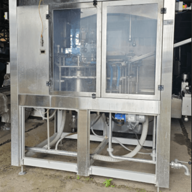 Розлив молока в ПЭТ AVIS инв.11689