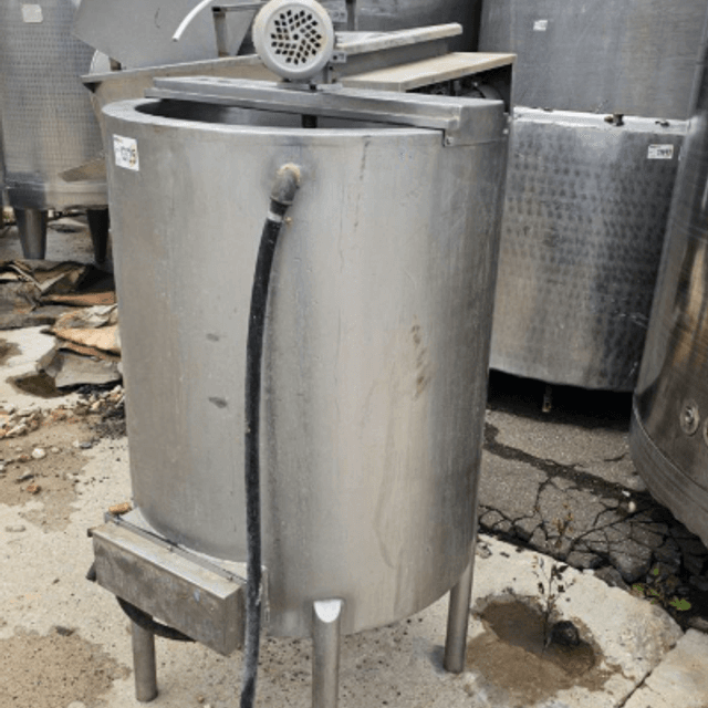 Емкость 250 л инв.13125