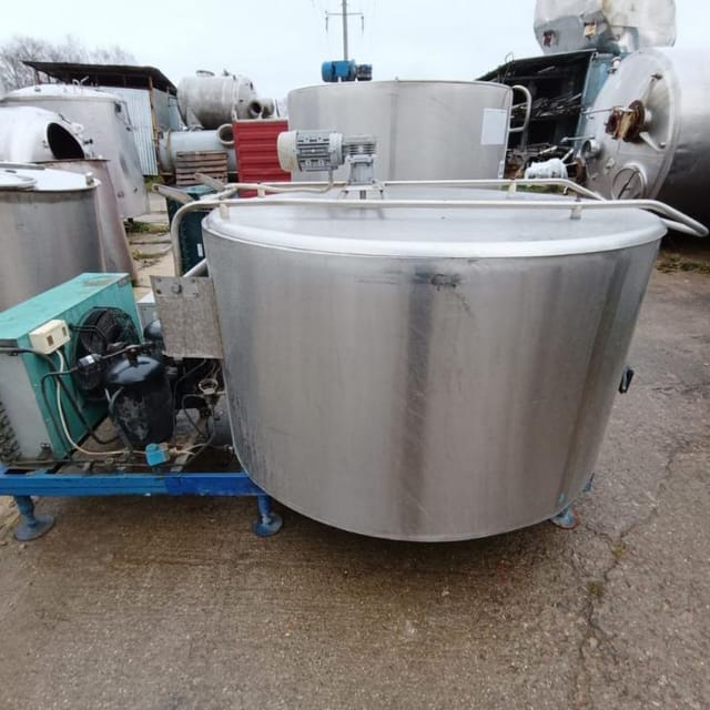 Танк охладитель 1000л инв.13032