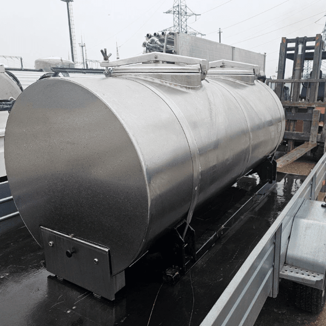 Емкость 1200л для молоковоза инв.13060