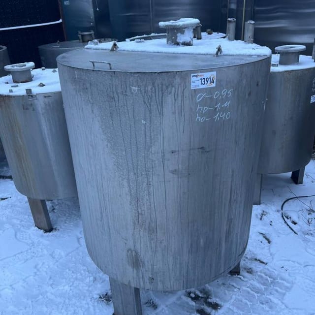 Емкость 700л  одностенная инв.13914