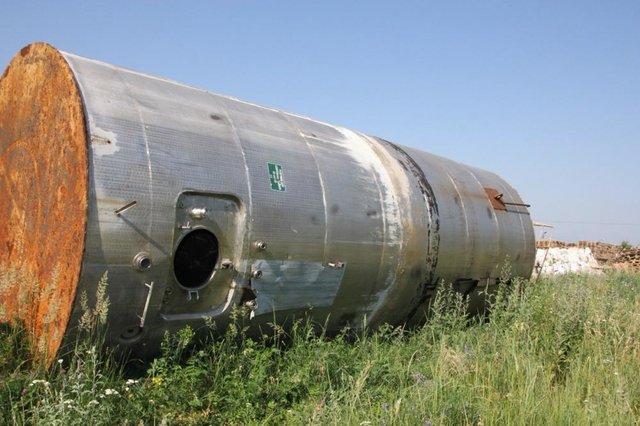 Емкость В2-ОХР-50 с дефектом, термос